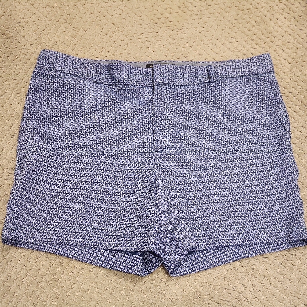 NEW Banana Republic Shorts. Sz 12